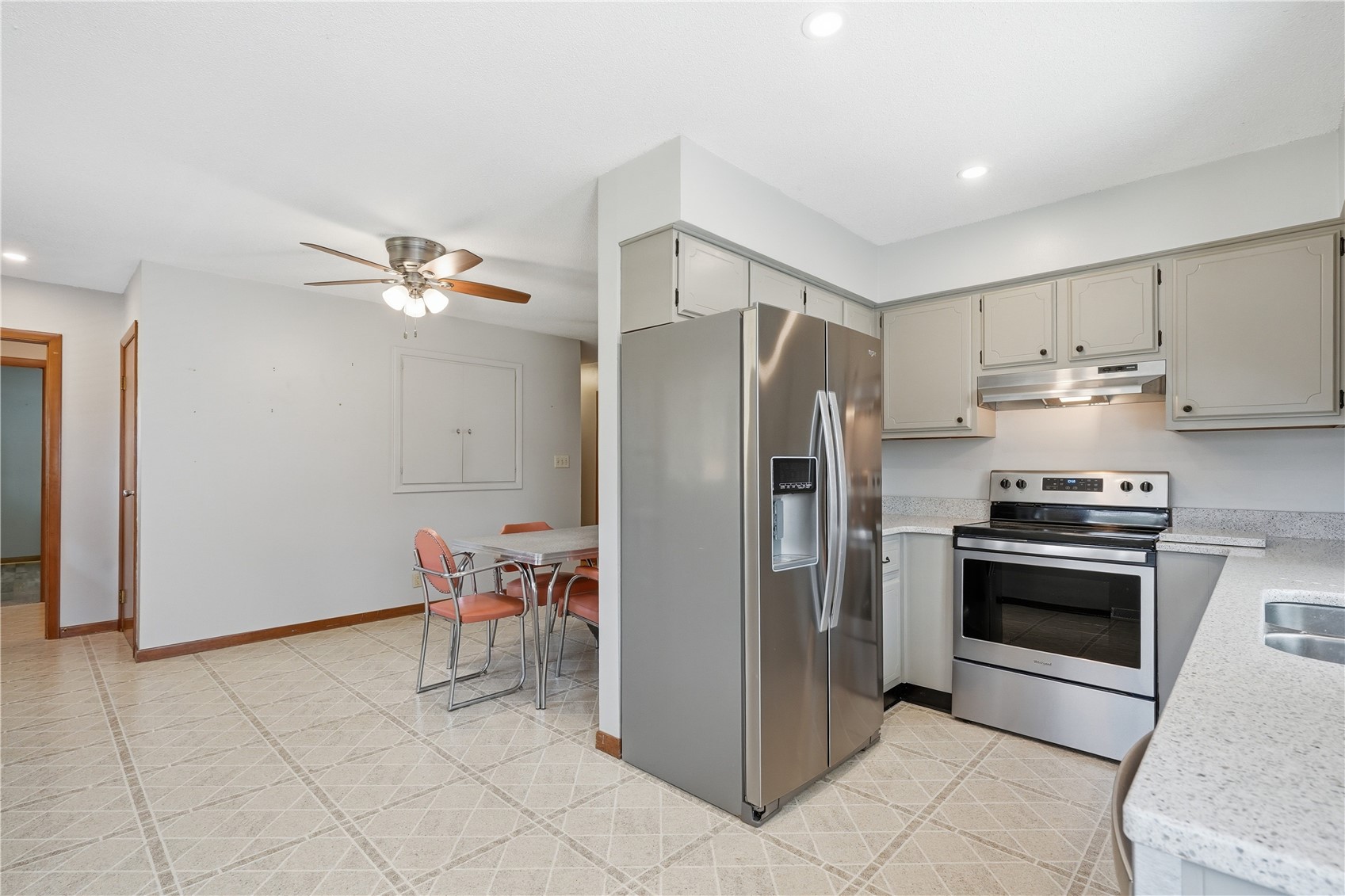 5101 1st Avenue SW Cedar Rapids IA 52404