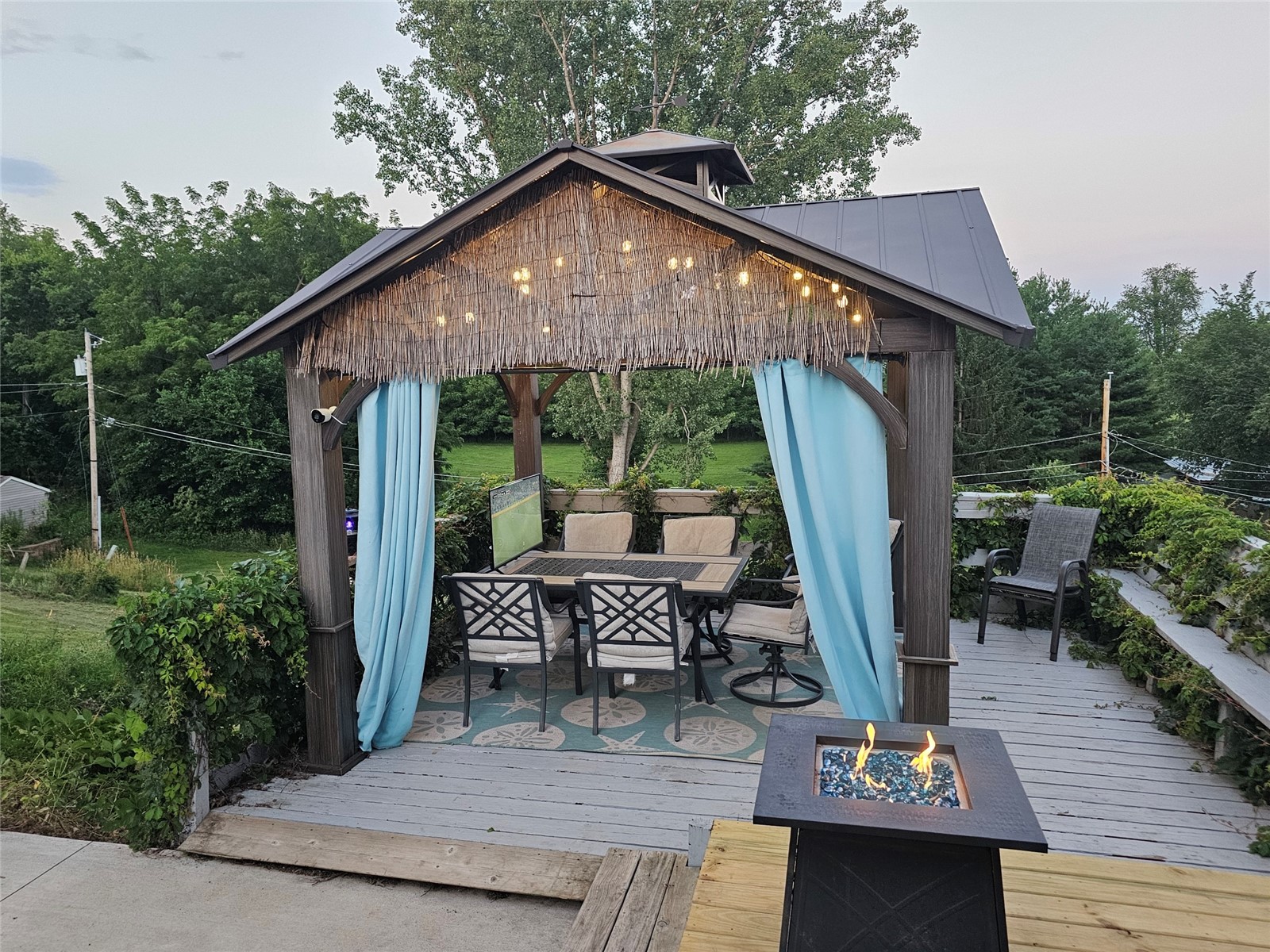 1633 23rd Street NW Cedar Rapids IA 52405