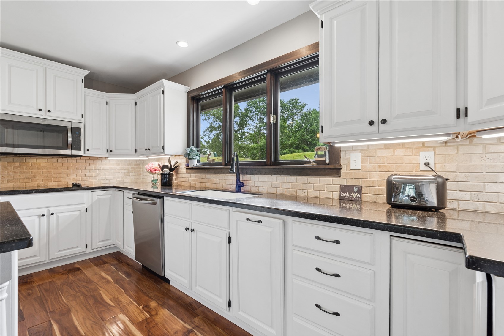 6220 High Country Drive NE Cedar Rapids IA 52411