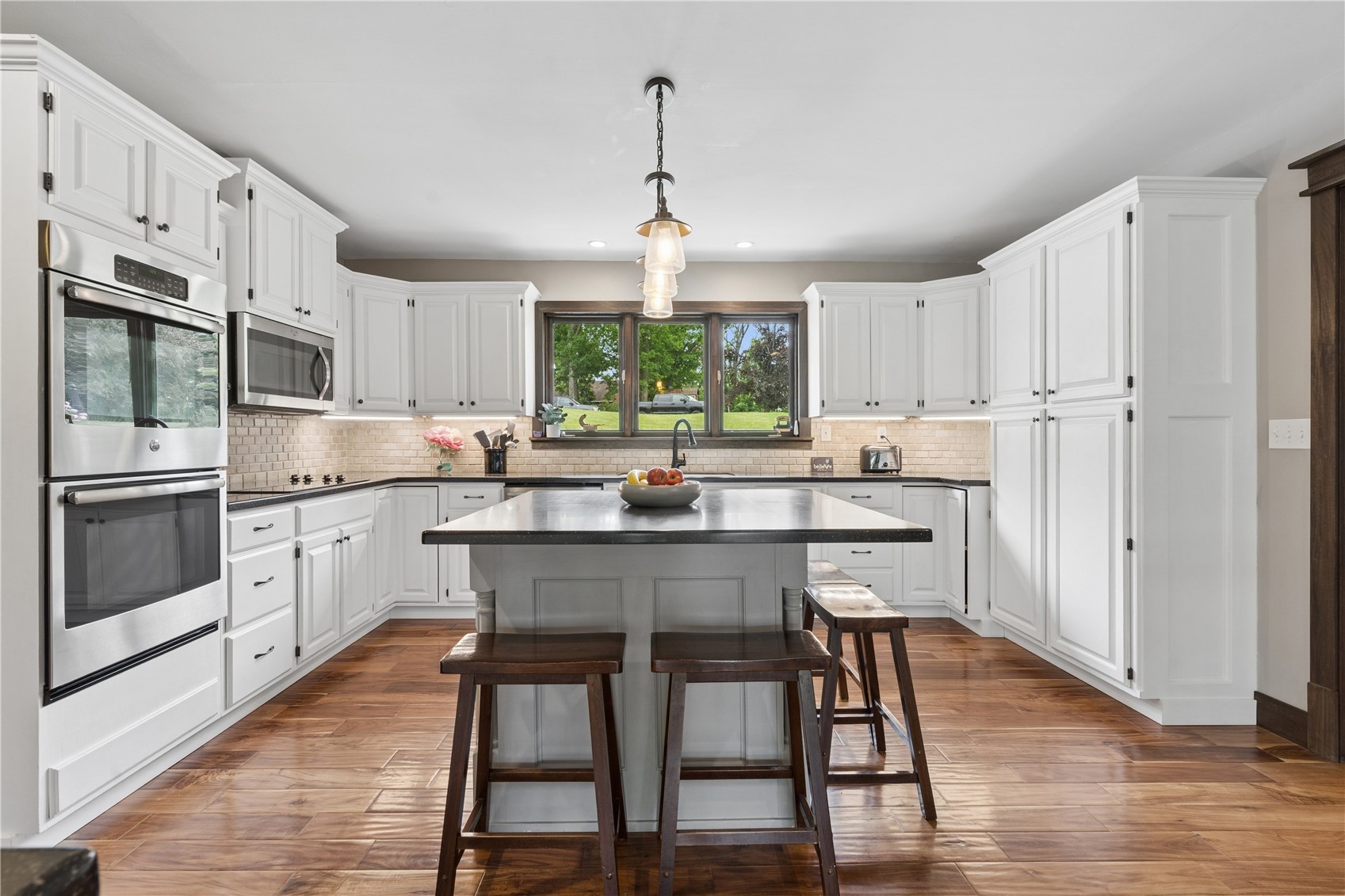 6220 High Country Drive NE Cedar Rapids IA 52411