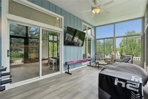 6220 High Country Drive NE Cedar Rapids IA 52411
