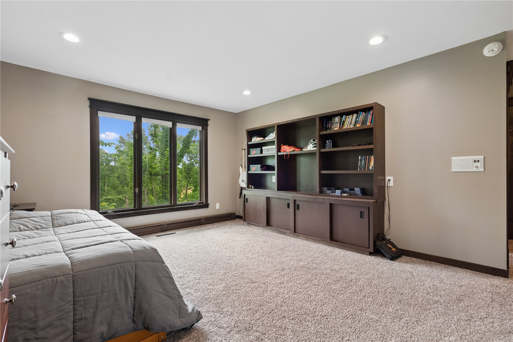 6220 High Country Drive NE Cedar Rapids IA 52411