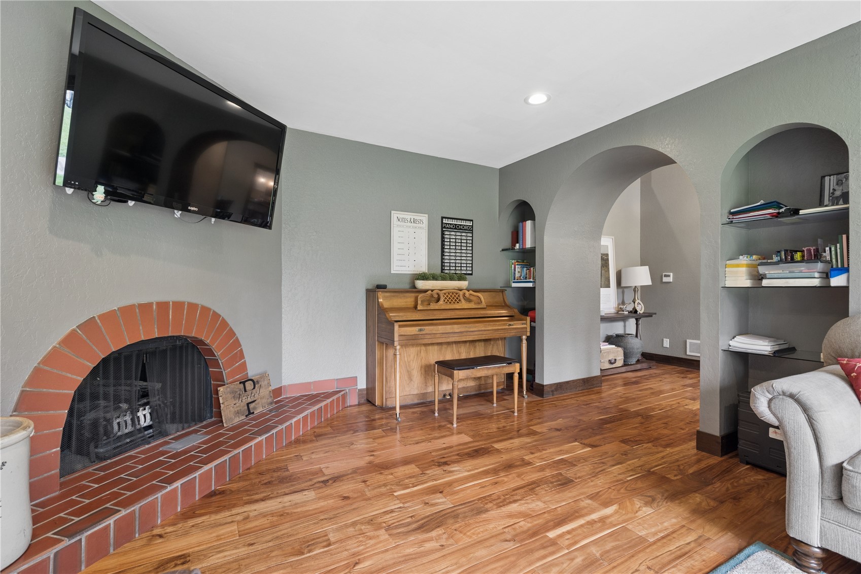 6220 High Country Drive NE Cedar Rapids IA 52411