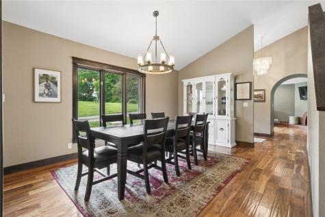 6220 High Country Drive NE Cedar Rapids IA 52411