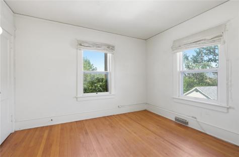 1526 C Avenue NW Cedar Rapids IA 52405