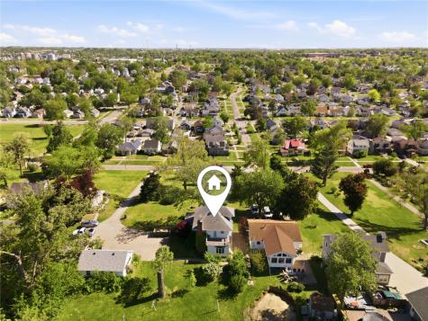 1526 C Avenue NW Cedar Rapids IA 52405