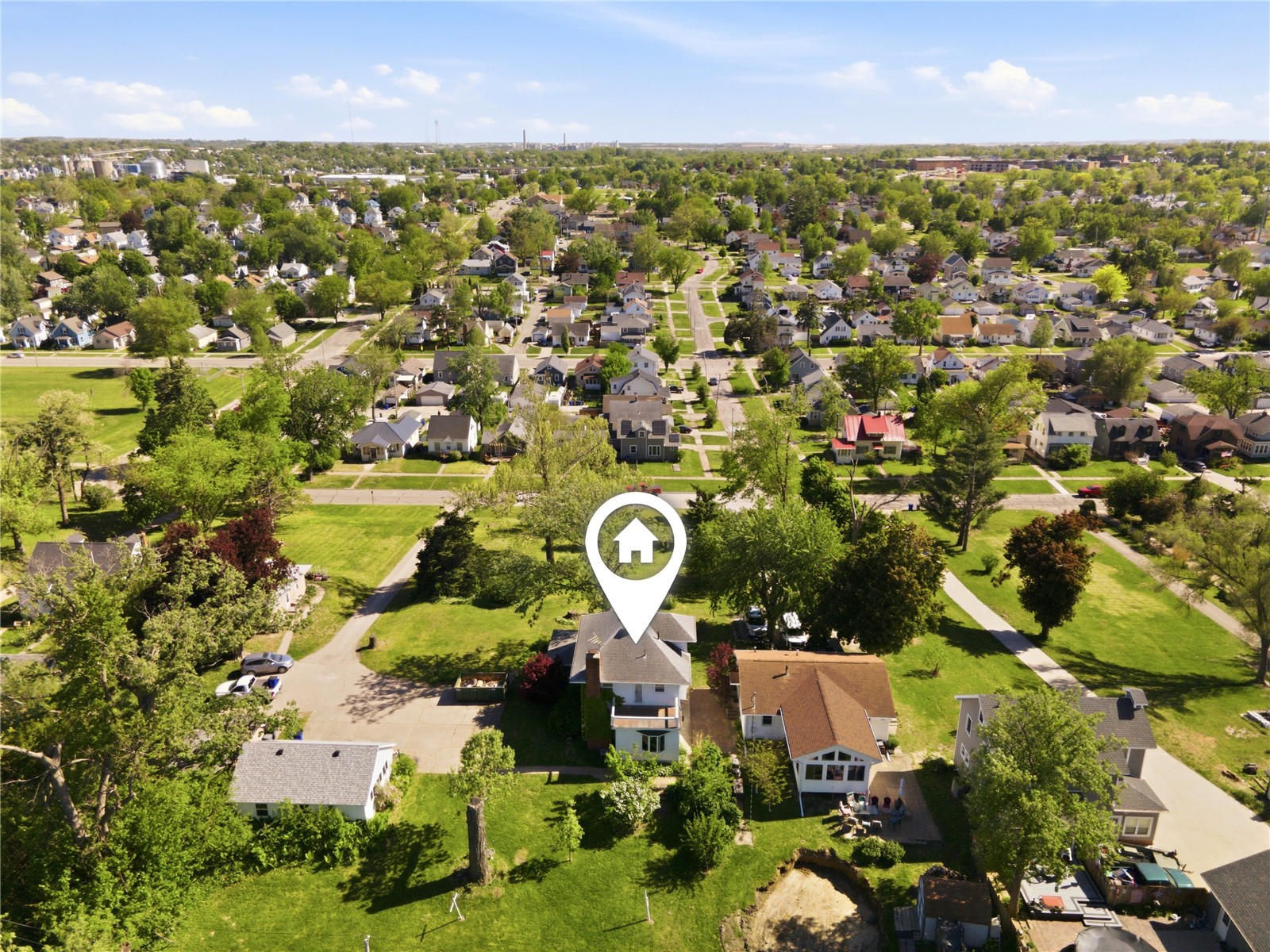 1526 C Avenue NW Cedar Rapids IA 52405