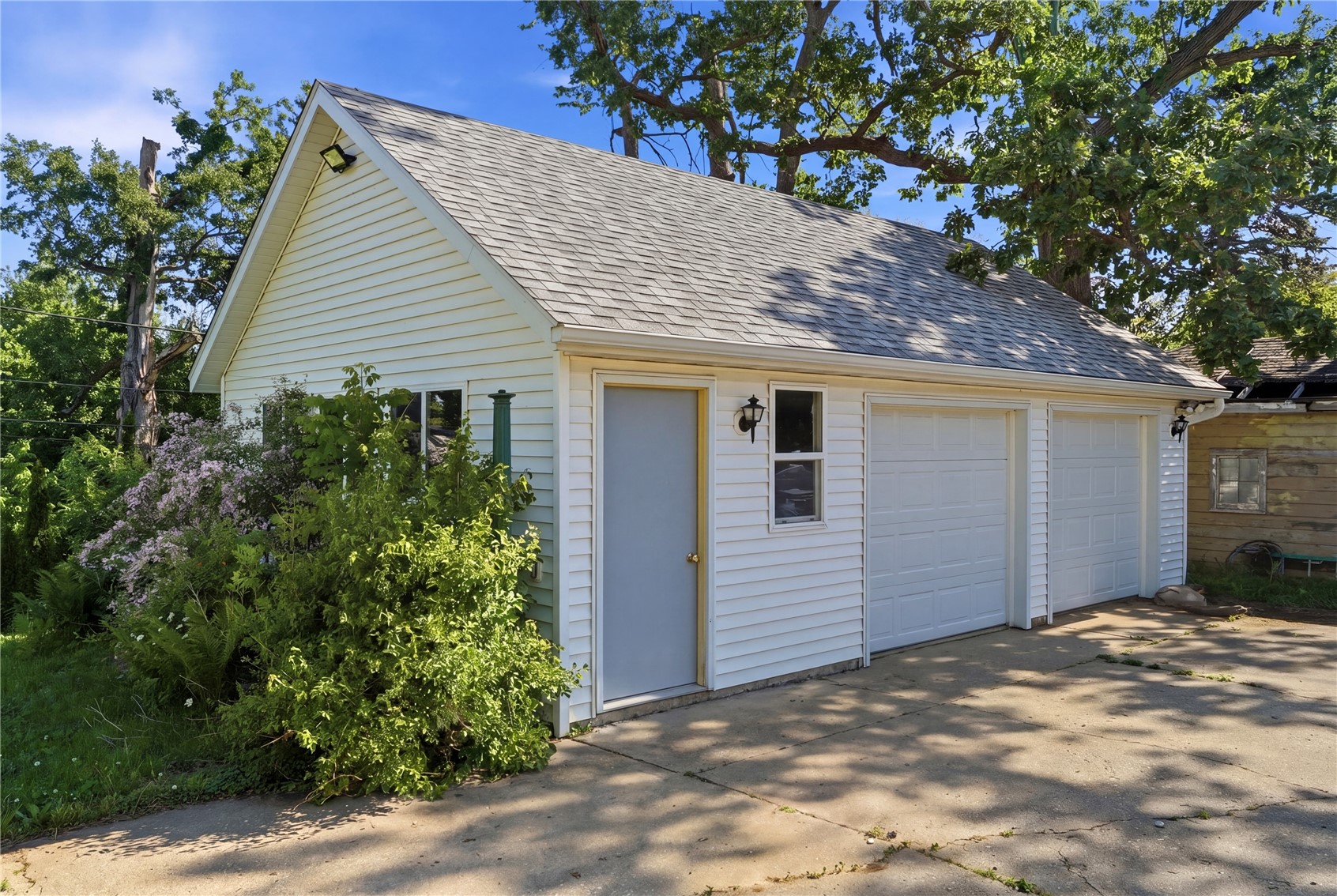1526 C Avenue NW Cedar Rapids IA 52405
