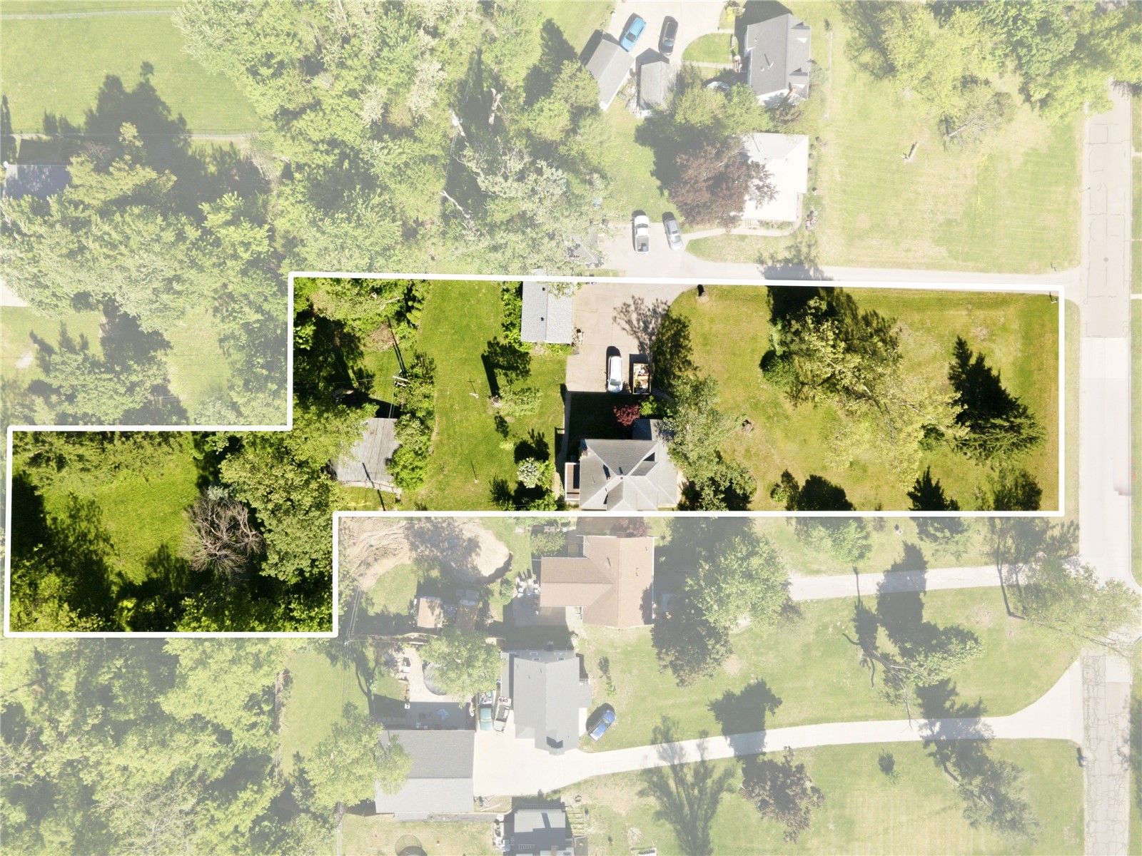1526 C Avenue NW Cedar Rapids IA 52405