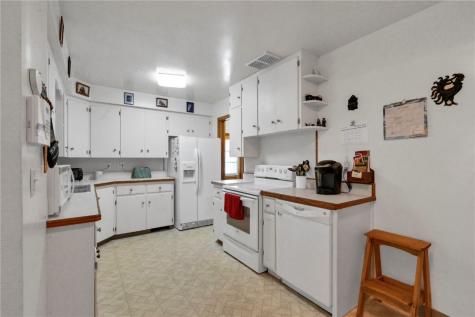 920 Commercial Street Central City IA 52214