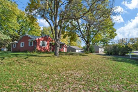 920 Commercial Street Central City IA 52214