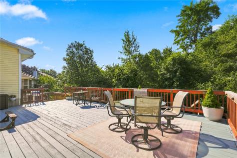 1925 Hidden Hollow Lane NW Cedar Rapids IA 52405