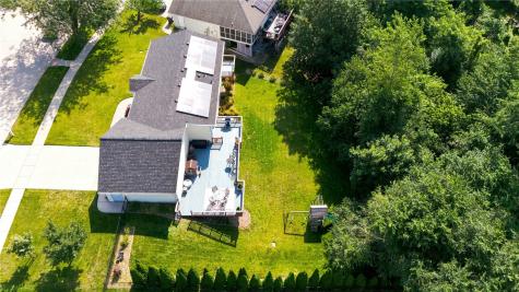 1925 Hidden Hollow Lane NW Cedar Rapids IA 52405