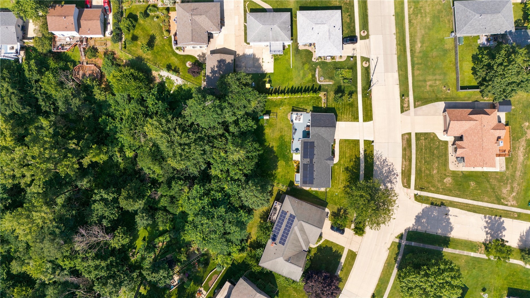 1925 Hidden Hollow Lane NW Cedar Rapids IA 52405
