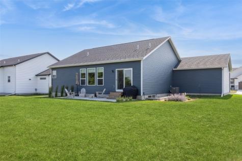344 Candlestick Drive NE Mt Vernon IA 52314