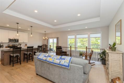 344 Candlestick Drive NE Mt Vernon IA 52314