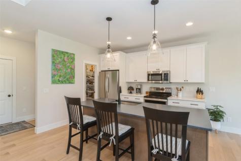 344 Candlestick Drive NE Mt Vernon IA 52314