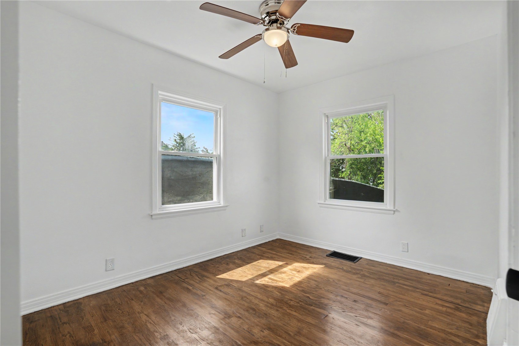 812 16th Avenue SW Cedar Rapids IA 52404