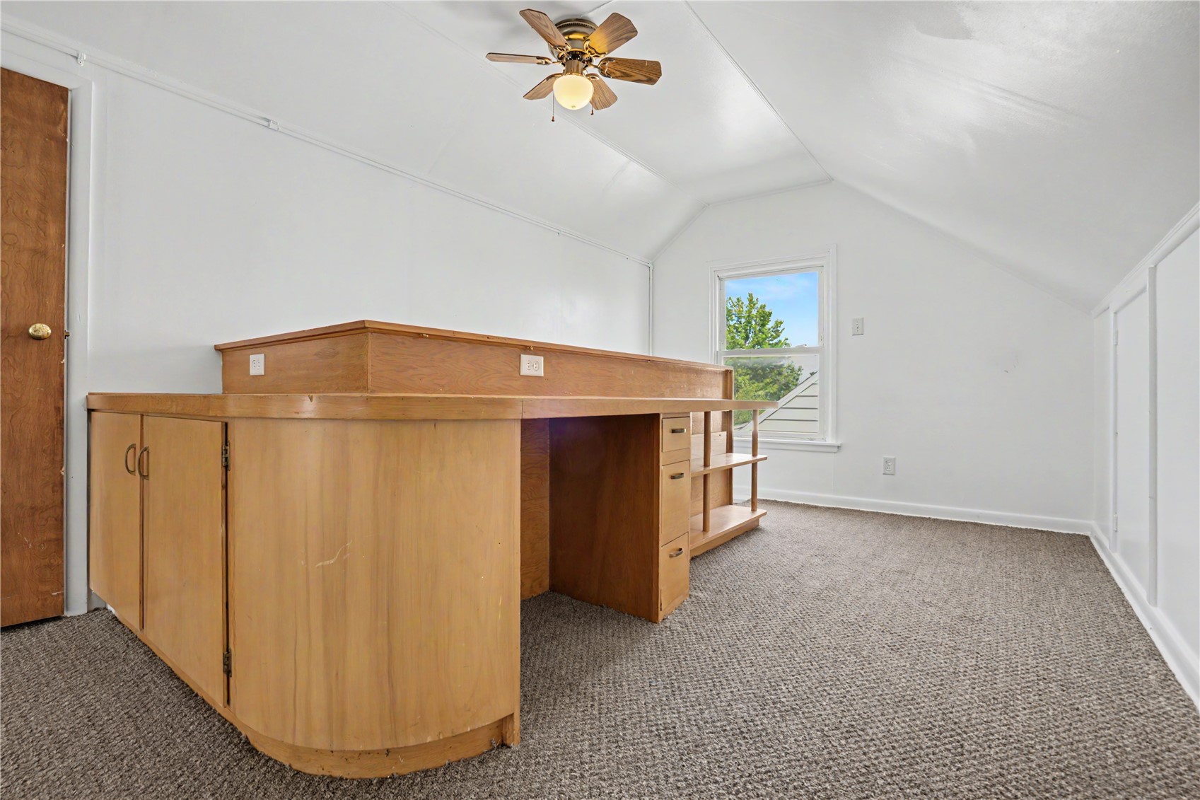 812 16th Avenue SW Cedar Rapids IA 52404