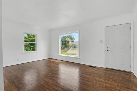 812 16th Avenue SW Cedar Rapids IA 52404