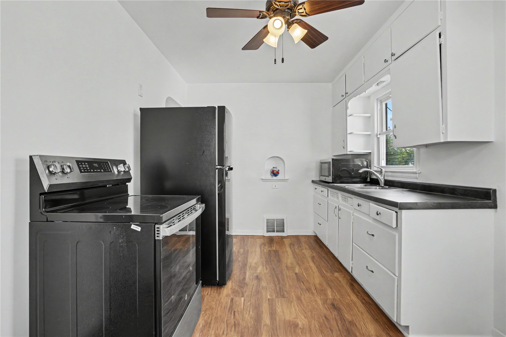 812 16th Avenue SW Cedar Rapids IA 52404