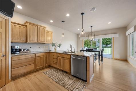 2890 Twinleaf Road Cedar Rapids IA 52411