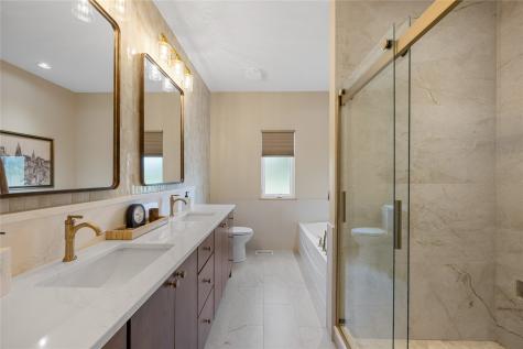 2890 Twinleaf Road Cedar Rapids IA 52411