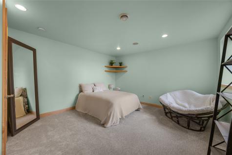 2890 Twinleaf Road Cedar Rapids IA 52411