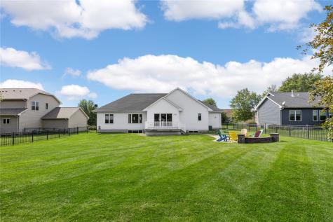 2890 Twinleaf Road Cedar Rapids IA 52411