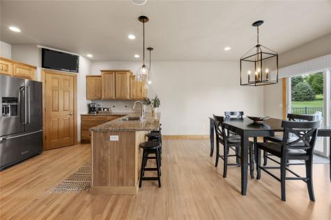 2890 Twinleaf Road Cedar Rapids IA 52411