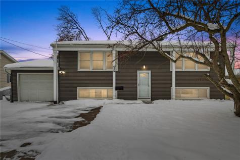639 40TH Street SE Cedar Rapids IA 52403