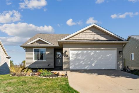 142 Brighton Circle SW Cedar Rapids IA 52404