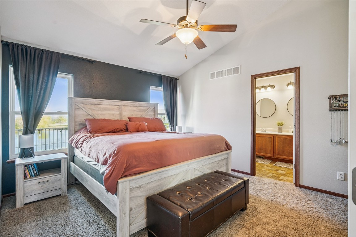142 Brighton Circle SW Cedar Rapids IA 52404
