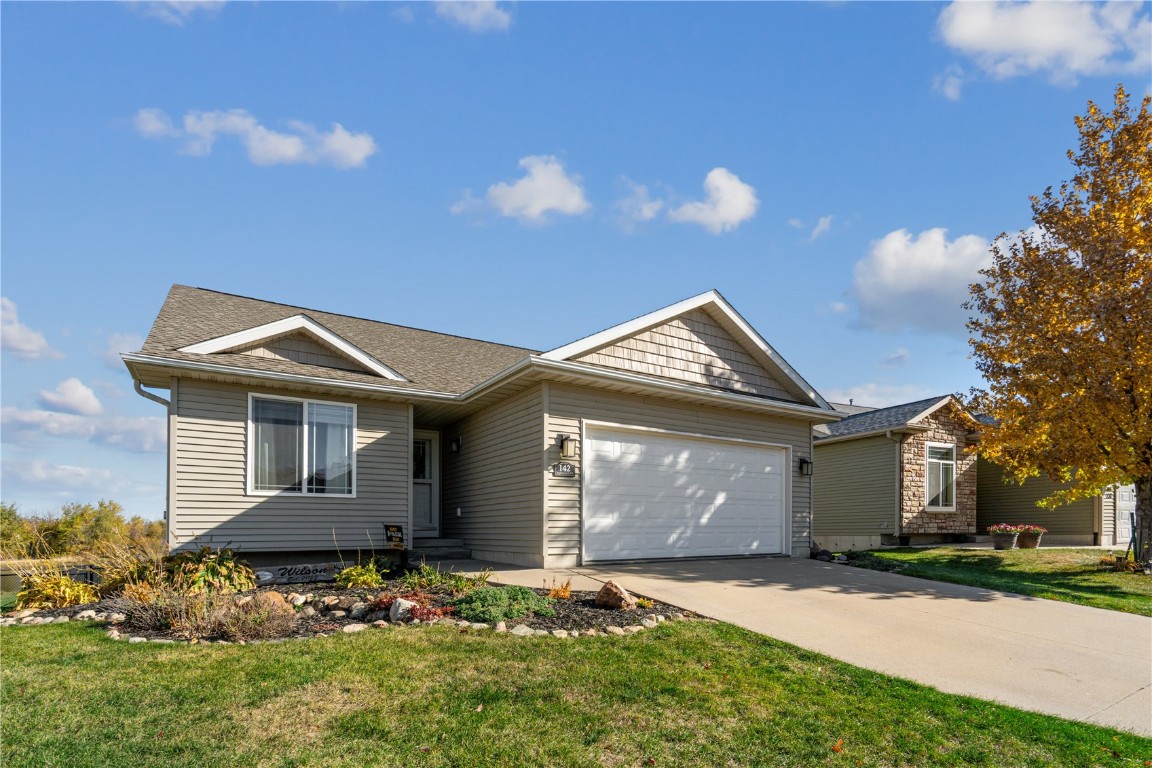 142 Brighton Circle SW Cedar Rapids IA 52404