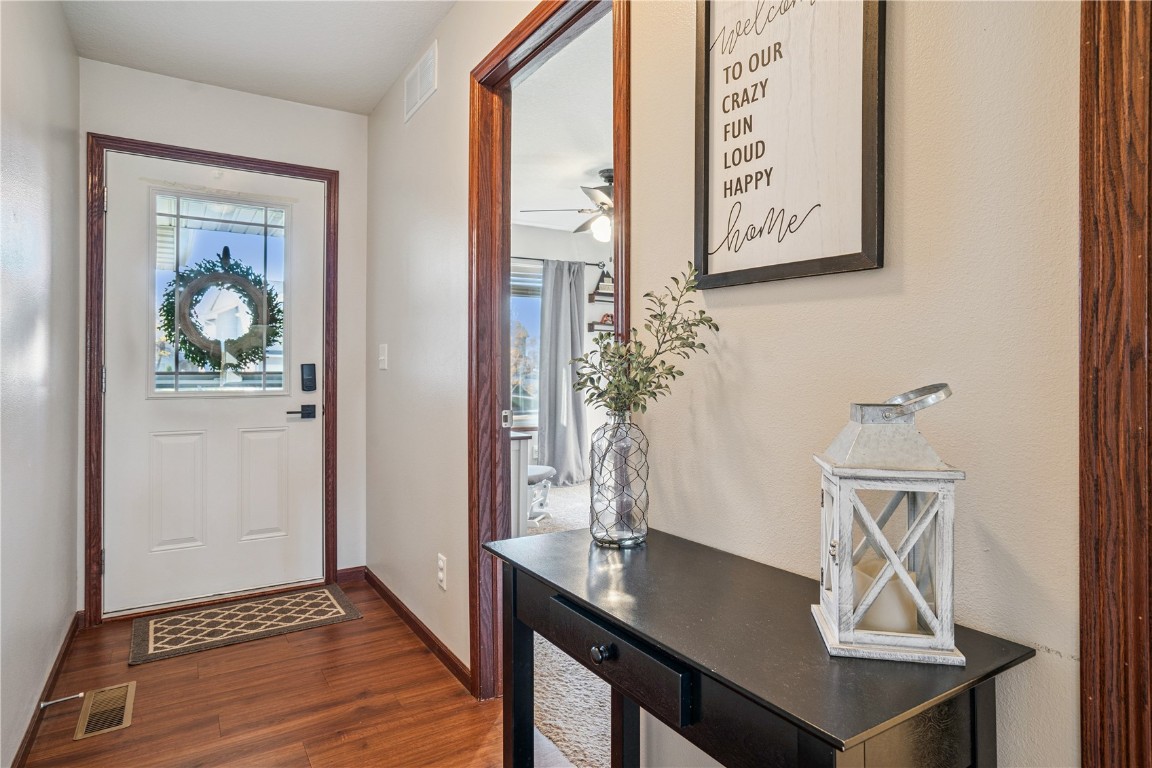 142 Brighton Circle SW Cedar Rapids IA 52404