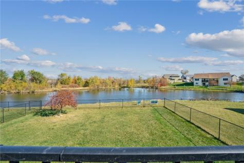 142 Brighton Circle SW Cedar Rapids IA 52404
