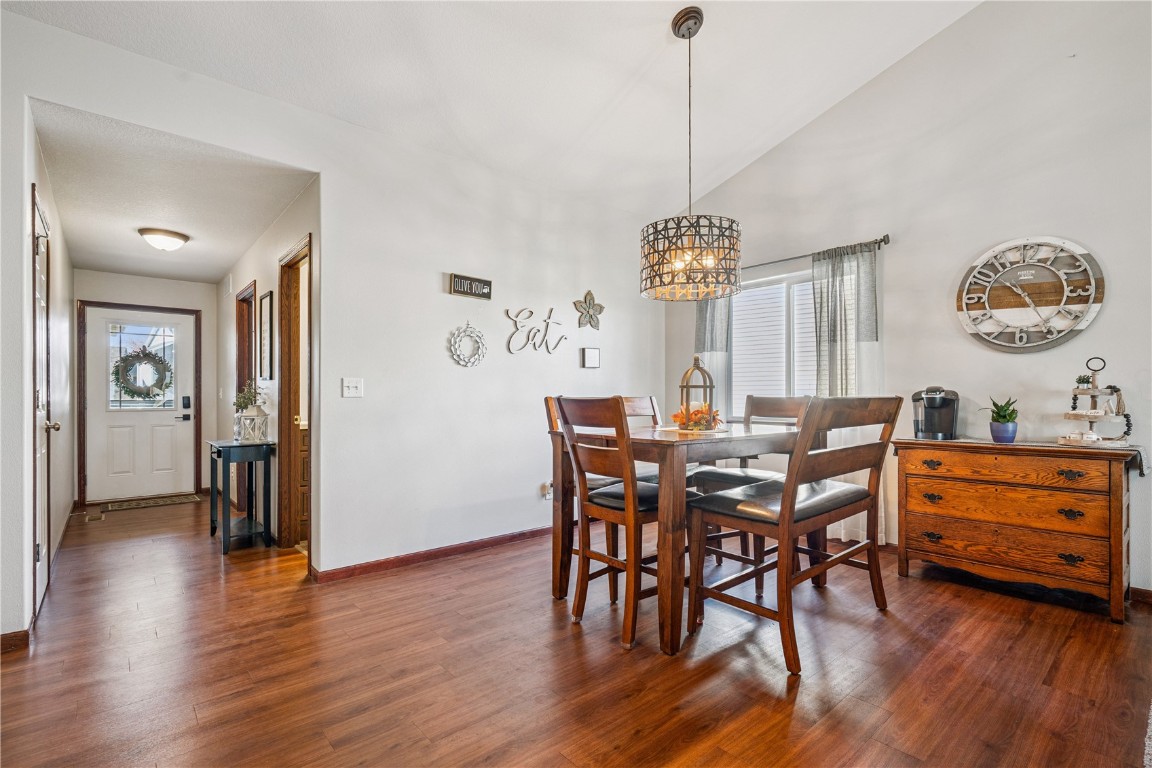 142 Brighton Circle SW Cedar Rapids IA 52404