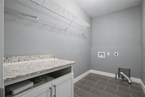 184 Battle Creek Drive Marion IA 52302