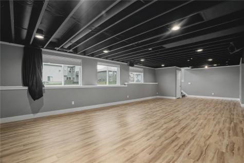 184 Battle Creek Drive Marion IA 52302