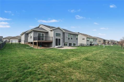 184 Battle Creek Drive Marion IA 52302