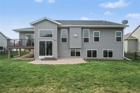 184 Battle Creek Drive Marion IA 52302