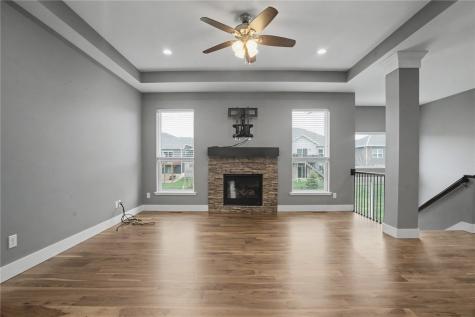 184 Battle Creek Drive Marion IA 52302