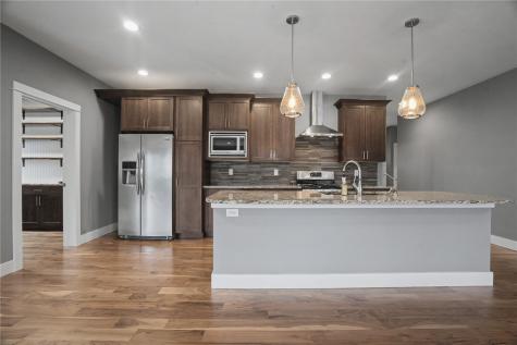 184 Battle Creek Drive Marion IA 52302