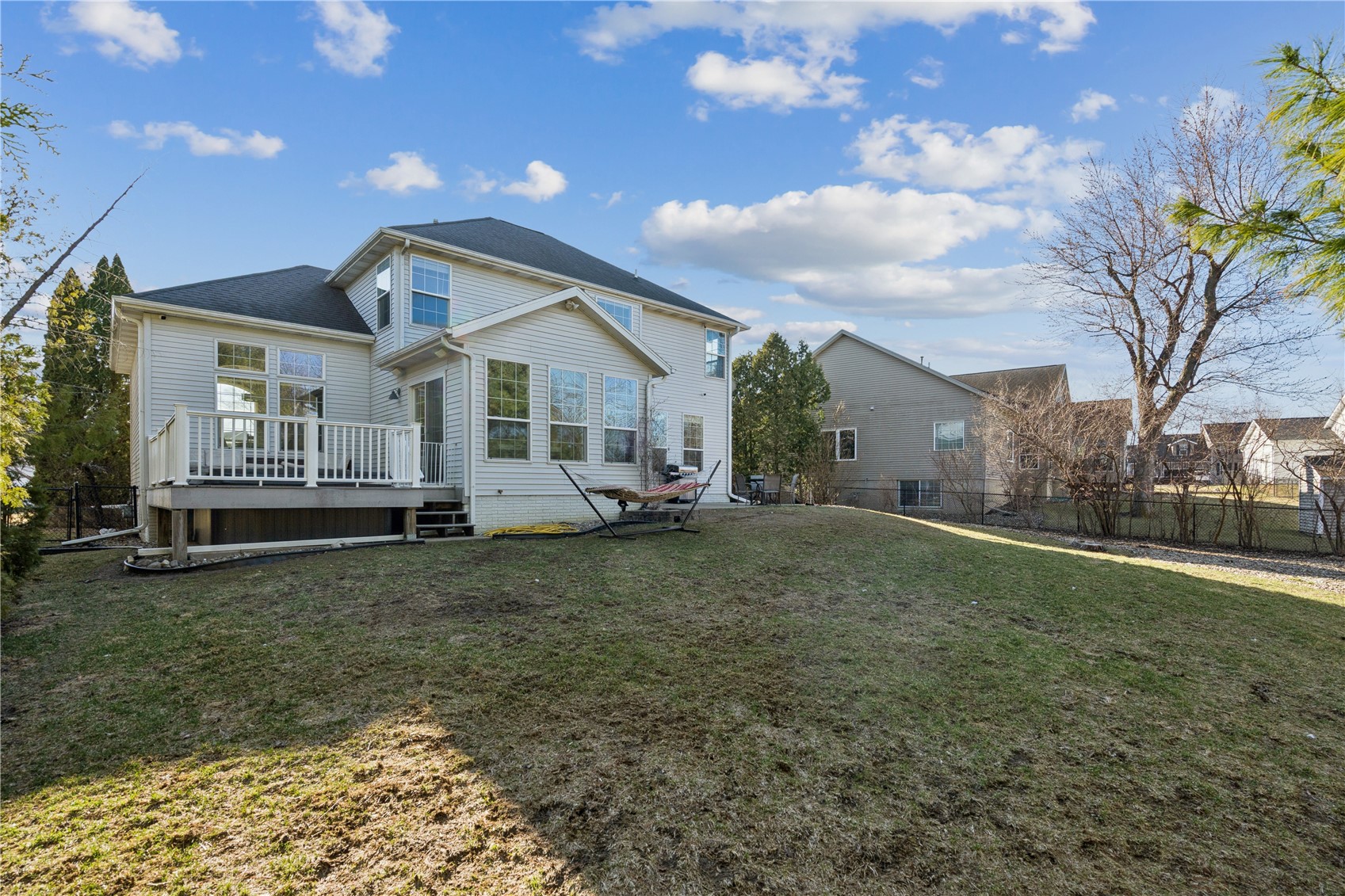 138 Autumn Woods Drive NW Cedar Rapids IA 52405