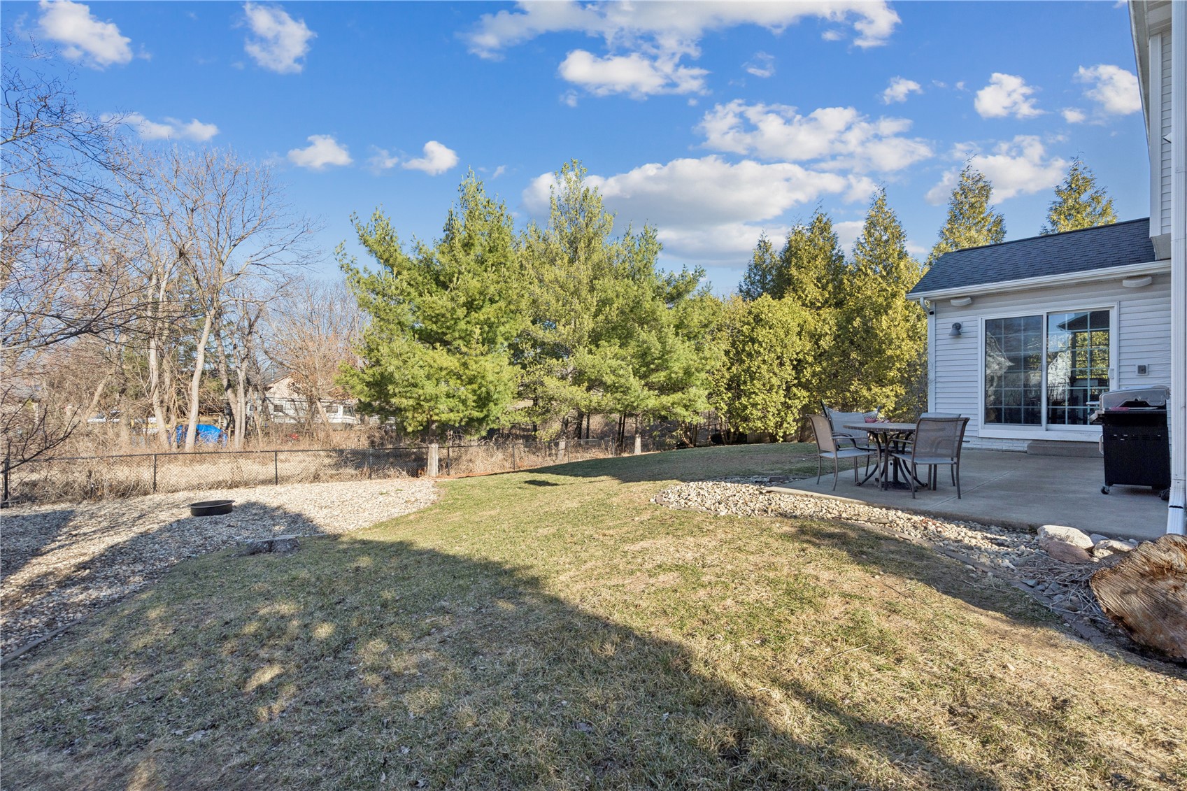 138 Autumn Woods Drive NW Cedar Rapids IA 52405