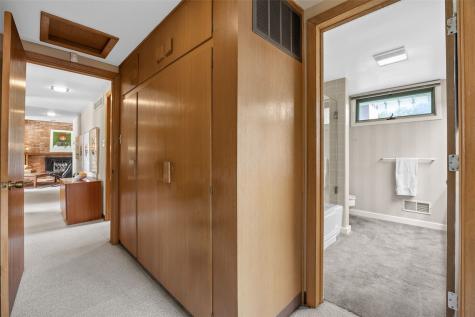 3857 Trail Ridge Road SE Cedar Rapids IA 52403