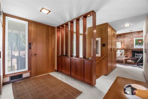 3857 Trail Ridge Road SE Cedar Rapids IA 52403