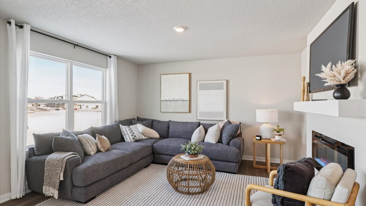 2783 Cecelia Drive Hiawatha IA 52233