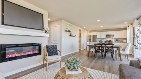 2783 Cecelia Drive Hiawatha IA 52233