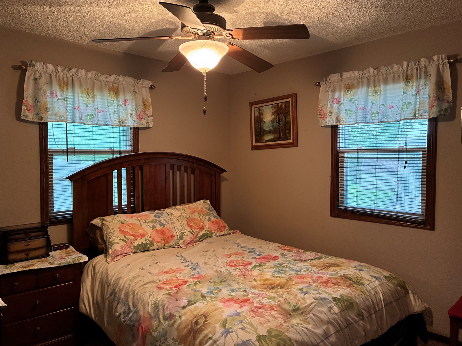 305 N Avenue Vinton IA 52349